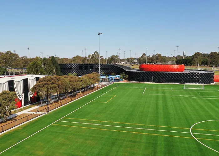 The Lodge, Blacktown - Sydney